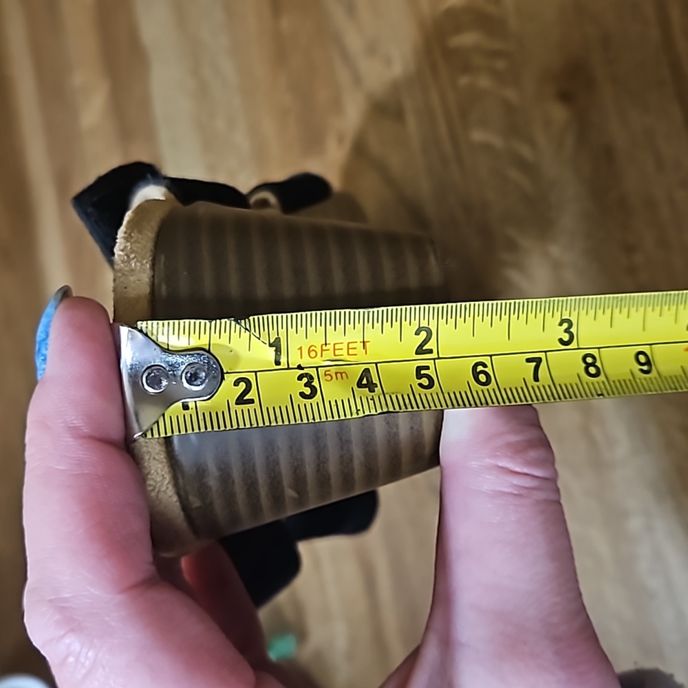 Vionic Adjustable Sandals 9 - image 8